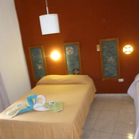 Petit Hotel Panambi Puerto Iguazu Bagian luar foto