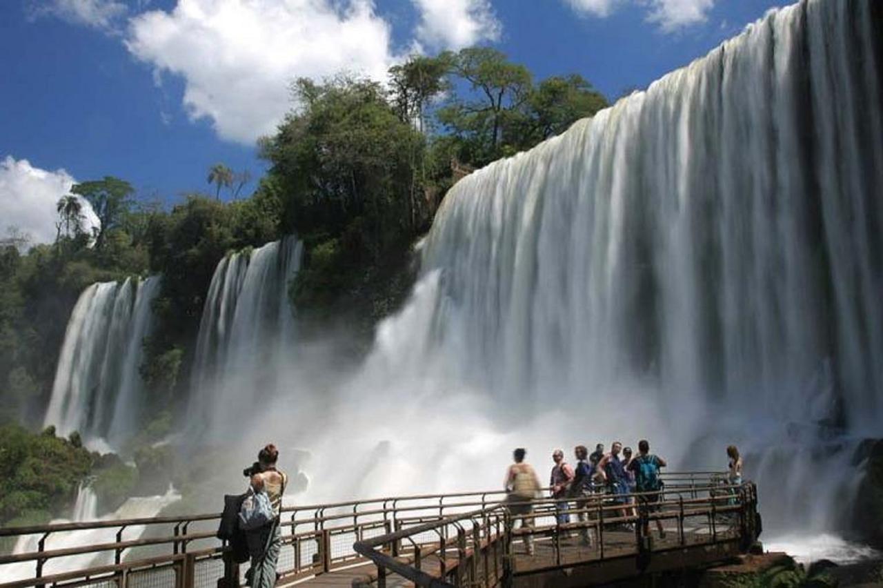 Petit Hotel Panambi Puerto Iguazu Bagian luar foto