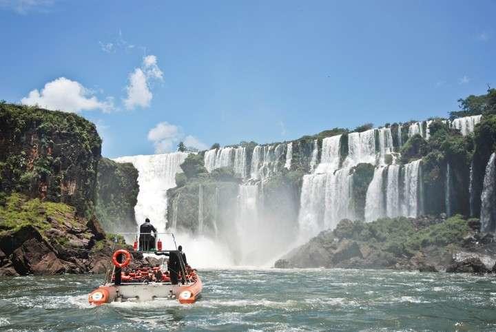 Petit Hotel Panambi Puerto Iguazu Bagian luar foto